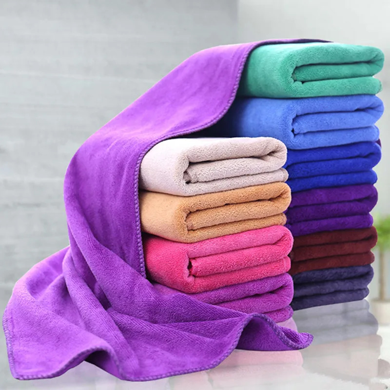 How to Get the Mildew Smell Out of Towels for Good - main image 1 1 How to Get the Mildew Smell Out of Towels for Good